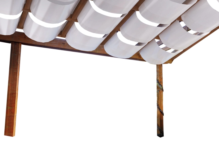 Voile d'ombrage blanc pour belvédère sur une structure de pergola de jardin en bois