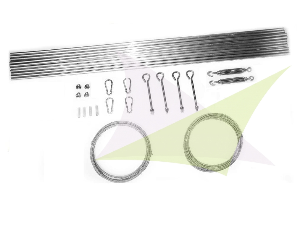 Montageset für horizontale Raffrollos: Stahlseile, Versteifungsstäbe, Karabiner und Spanner