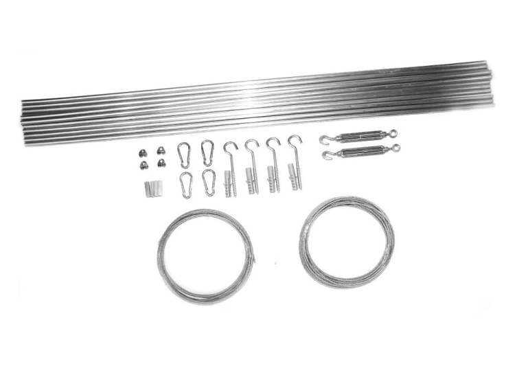 Kit de montage pour store bâteau horizontal comprenant câbles en acier, tubes de renfort, crochets et tendeurs