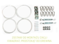 Set de montare pentru vele solare: cabluri de oțel, carabinere, întinzătoare și suporturi pentru lemn pe fundal alb