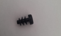 Bouchon en caoutchouc noir pour tubes en aluminium avec conception à lamelles pour une fixation stable