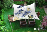 Voile d'ombrage imperméable 3x5 m pour jardin avec impression artistique de fleurs bleues au-dessus d'une terrasse