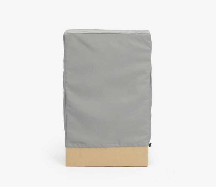 Housse de protection grise sur mesure pour meuble de jardin vertical ou appareil, avec cordon de serrage en bas